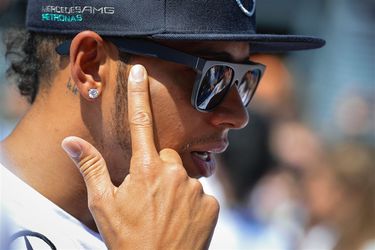 Lewis Hamilton nog verder teruggeworpen