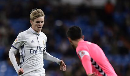 Ødegaard na 679 dagen eindelijk in de basis