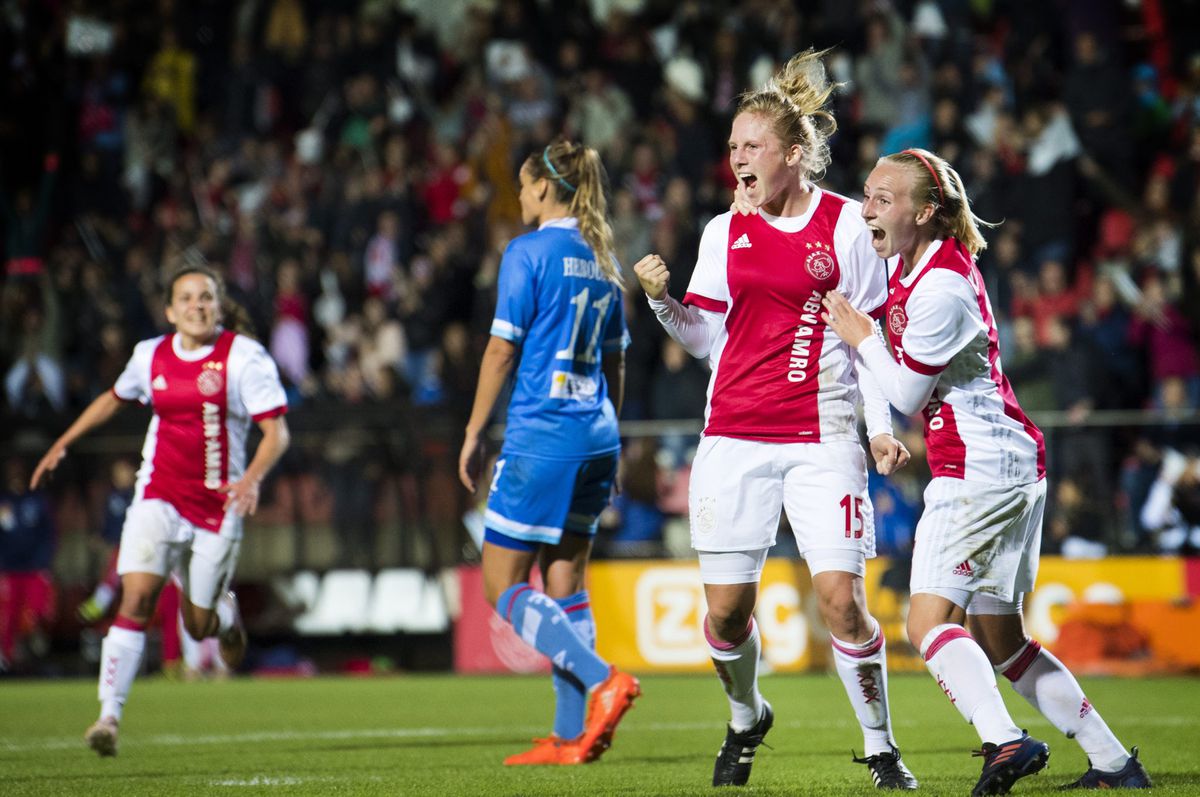Ajax Vrouwen op de drempel van achtste finale WCL