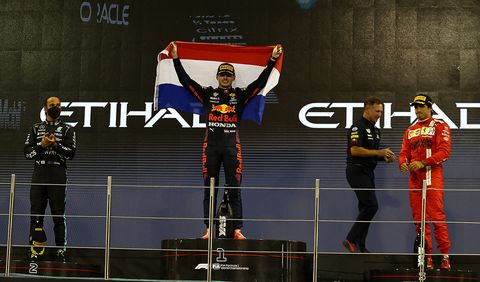 F1-raceleiding beslist alweer: MAX VERSTAPPEN BLIJFT WERELDKAMPIOEN