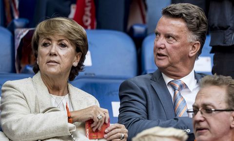 Özcan 'Eus' Akyol wacht al 4 jaar op Louis van Gaal: 'Moet het via Truus spelen'