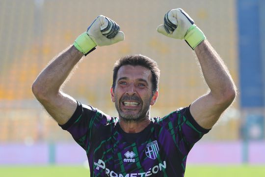 Hoe is het eigenlijk met de 44-jarige Gianluigi Buffon?