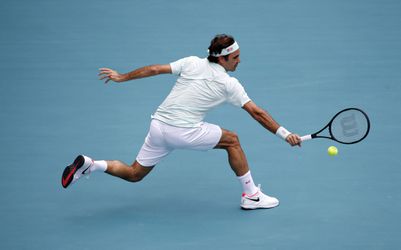 Geblesseerde Isner kan titel niet verdedigen op Miami Open, Federer eenvoudig naar ruime zege