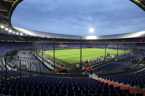 Supportersvereniging Feyenoord is het niet eens met de netten in de Kuip voor De Klassieker