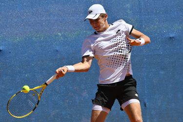 Tennistalent Jesper de Jong overleeft 1e ronde van ATP-toernooi in Antwerpen niet