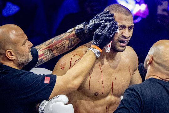 🎥 | Mo Bicep over rare Instagram-posts van Badr Hari: 'Niks aan de hand met hem'