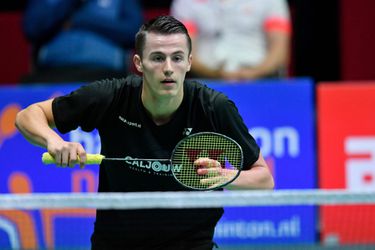 Badmintonner Caljouw naar halve finale Orléans