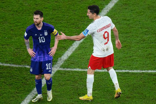 Robert Lewandowski geeft het al op: 'Messi gaat voor 8e keer de Gouden Bal winnen'