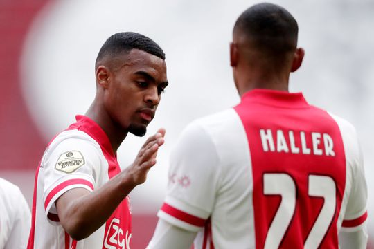 🎥 | Check hier alle ratings van Ajax-spelers op FIFA22 (en hoe Haller, Gravenberch en Rensch ze raden)