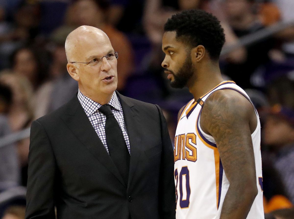 Interim-coach Triano boekt 3e zege met Phoenix Suns