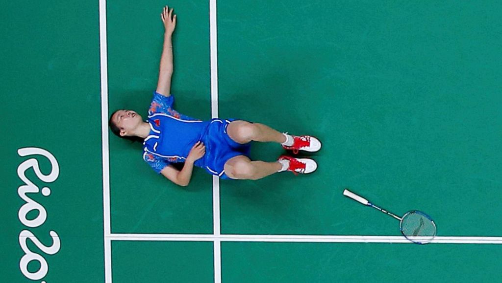 Badmintonster kan strijd om brons vergeten door afgescheurde kruisband