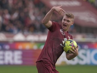 'Schuurs in de belangstelling van Inter na indrukwekkende prestaties bij Torino'