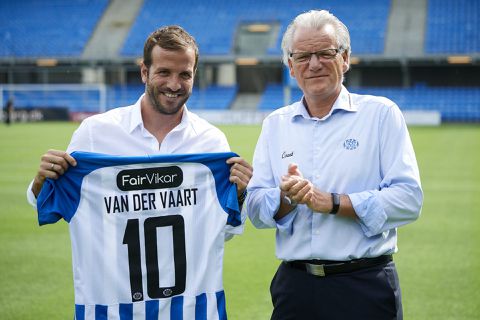 OFFICIEEL! Rafael van der Vaart wordt assistent-trainer van Peter Hyballa bij Esbjerg