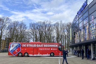 Busmaatschappij dreigt geen Utrecht-fans meer te vervoeren: 'Sommige gasten staan stijf van de dope'