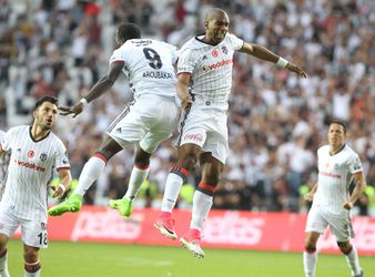 Besiktas mede dankzij Babel en Özyakup voor 2e seizoen op rij kampioen