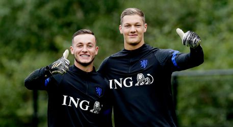 Bijlow begint door keuzes Advocaat als reserve bij Jong Oranje