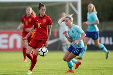 Oranje Leeuwinnen gaan in openingsduel Alvarge Cup onderuit tegen Spanje