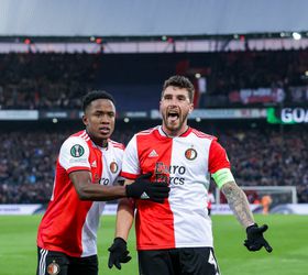 Feyenoord neemt voor derby afscheid van Luis Sinisterra en Marcos Senesi