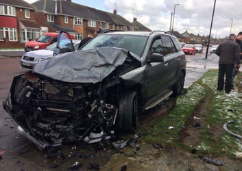 Stupid Sunderland-middenvelder crasht en wordt alwéér gearresteerd voor rijden onder invloed