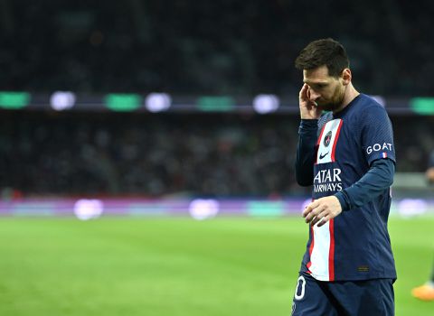 Paris Saint-German rolt Ajaccio op terwijl publiek Lionel Messi uitfluit