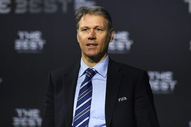 Van Basten over Feyenoord-goal: 'Dit was een zege voor de technologie'