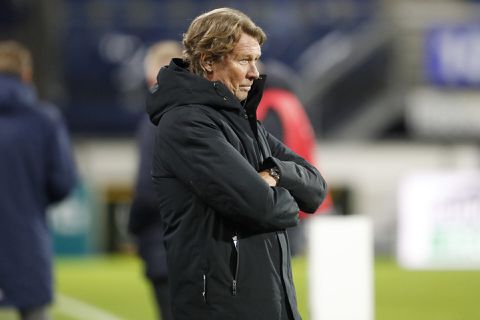 Hans Kraaij Jr. noemt spel van Peter Bosz 'naïef', trainer verdedigt zich: 'Ik vind dat je er helemaal naast zit'