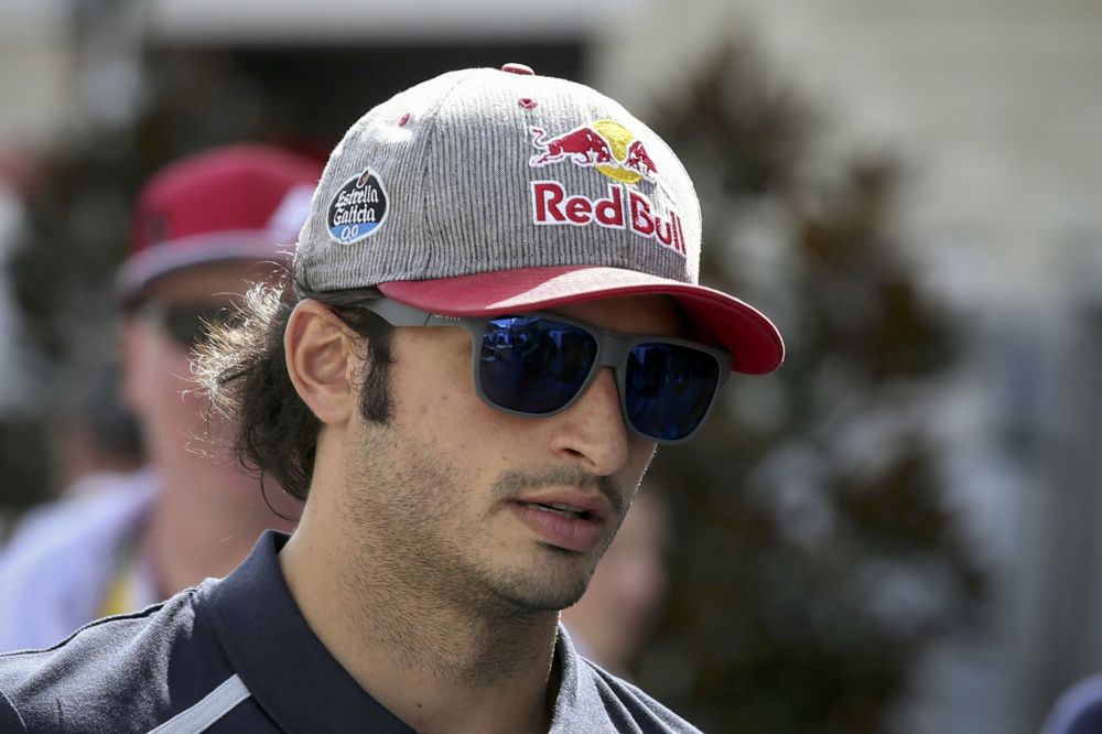 Red Bull: 'Sainz gaat echt niet naar Mercedes hoor'