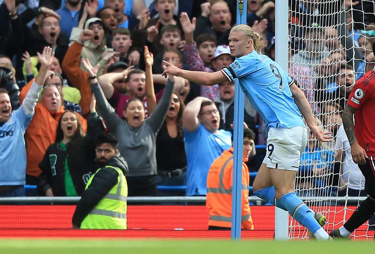 6-3! Manchester City SLOOPT stadsgenoot United dankzij 2 hattricks