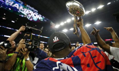 Patriots, Chiefs, Saints en Rams naar Conference Championships (video's)