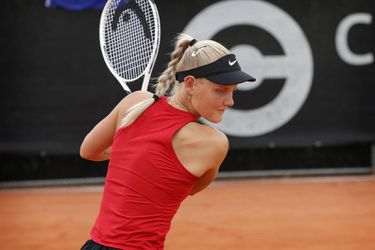 Droomdebuut voor Suzan Lamens op haar WTA-debuut: na 3 sets winst op Sharma