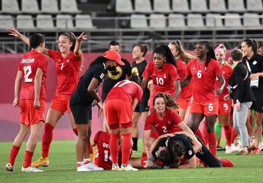 Canada schakelt Verenigde Staten uit in olympisch vrouwenvoetbaltoernooi
