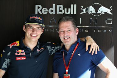 👶🏻 | Familie Verstappen krijgt er een nieuw gezinslid bij!
