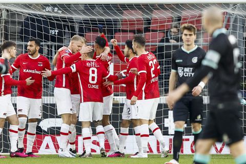 AZ loopt in op koploper Feyenoord na simpele zege op Fortuna Sittard