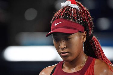 🎥 | Zielig! Tennisster Naomi Osaka barst in tranen uit op persconferentie