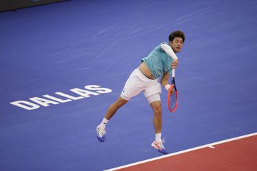 🎥 | Check zelf: wint Yibing Wu tennispot met een ongeldige move?