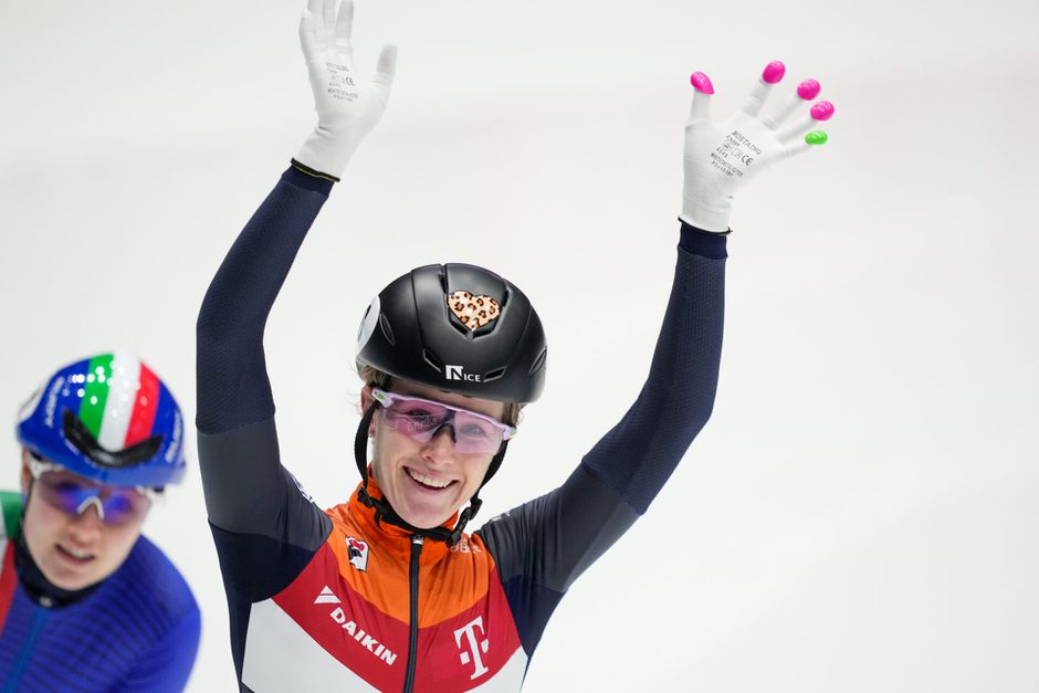 Shorttrackster Rianne de Vries kapt na dit seizoen: 'Fijn dat het niet langer mijn geheim is'