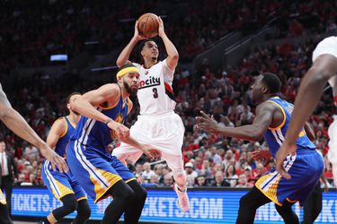 Golden State wint ook derde duel van Portland