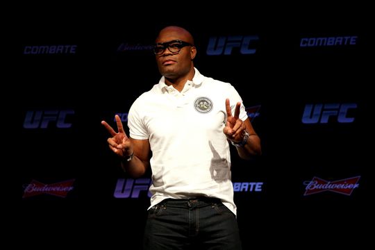 Anderson Silva gaat weer vechten en dist McGregor