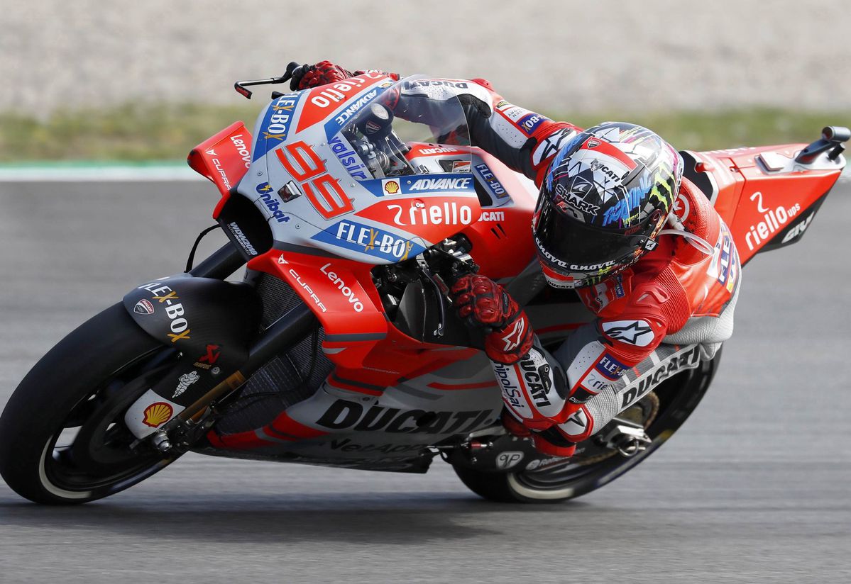 Pijlsnelle Lorenzo pakt in Barcelona sensationele pole voor Ducati