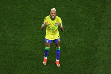🎥 | Neymar zorgt voor orkaan van geluid in Qatar door goal in verlenging tegen Kroatië