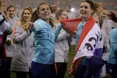 Directeur van de KNVB wil 50.000 toeschouwers bij de Oranje Leeuwinnen