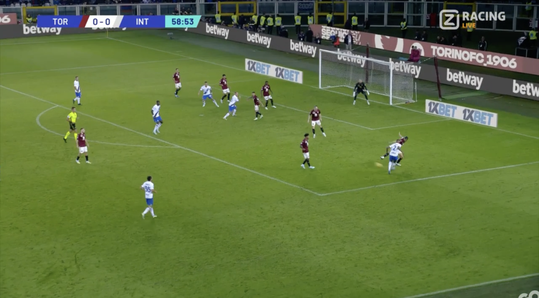 🎥 | Denzel Dumfries geeft assist bij goal Marcus Thuram