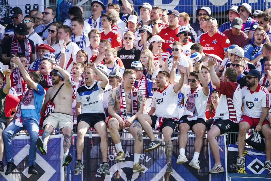 TV-gids: op deze zender kijk je vanavond LIVE naar VfB Stuttgart - HSV