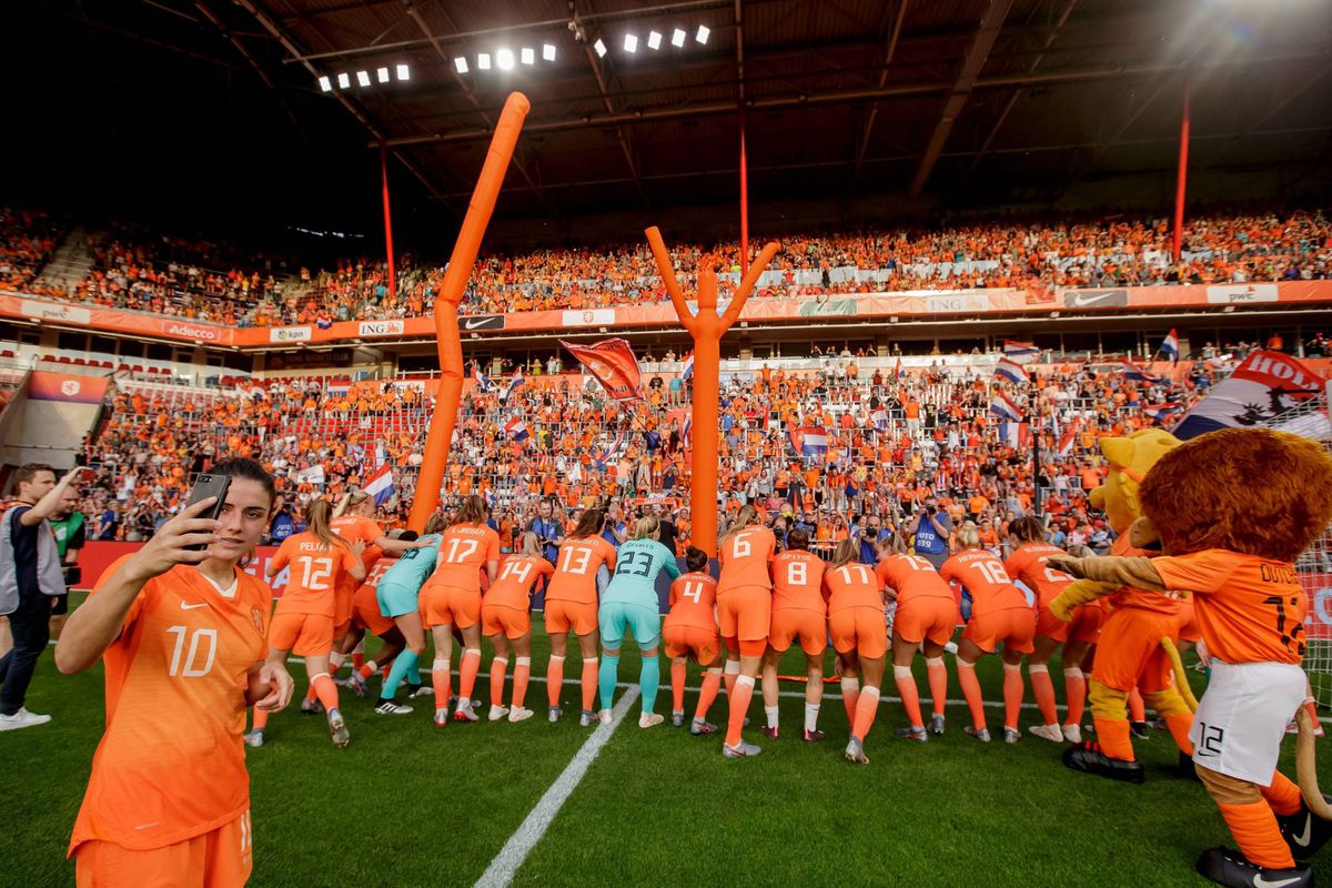 KNVB verwacht compleet Oranje-gekkenhuis tijdens WK in Frankrijk
