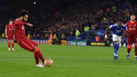 🎥 | Mohamed Salah mist pingel én rebound tegen Leicester City
