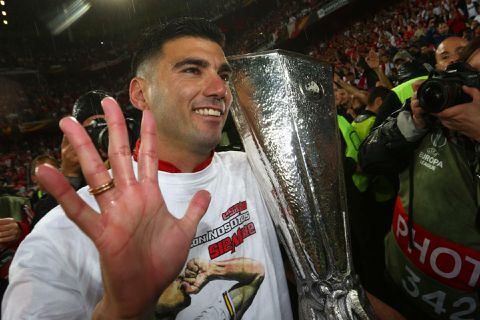 José Reyes junior tekent contract bij Real Madrid, 4 jaar na het overlijden van zijn vader