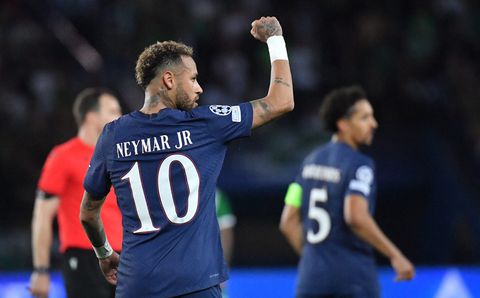 Neymar neemt het op voor Antony na nutteloze pirouette-actie: 'Ga zo door'