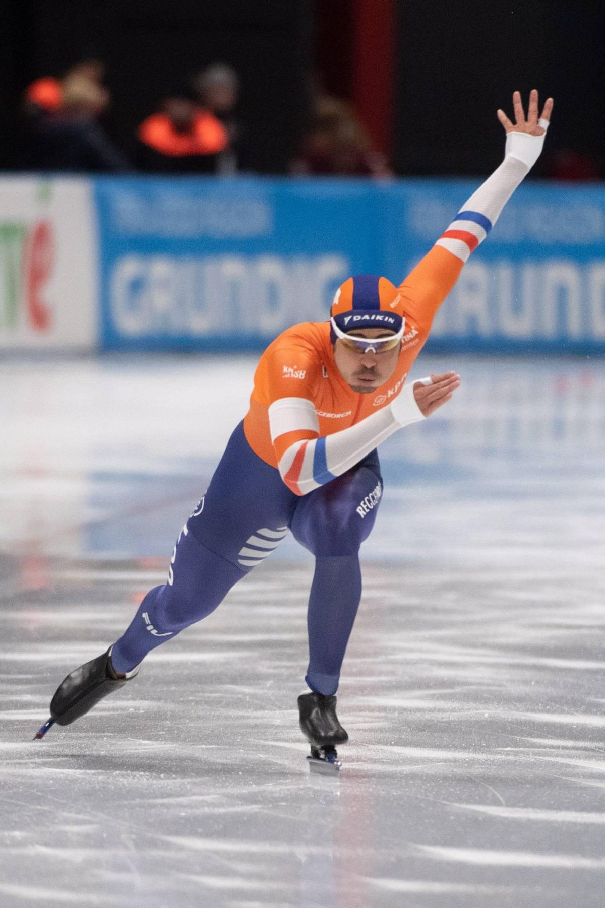 Mannen pakken goud op teamsprint, vrouwen geven koppositie uit handen