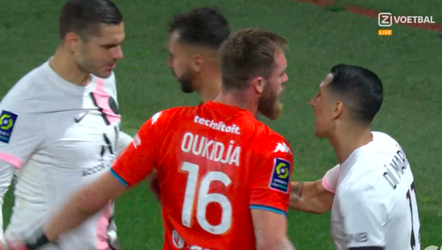 🎥 | Stoppen slaan door bij keeper van Metz na late goal van Paris Saint-Germain