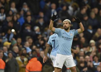 Manchester City maakt Schalke 04 helemaal koud in de Champions League (video's)